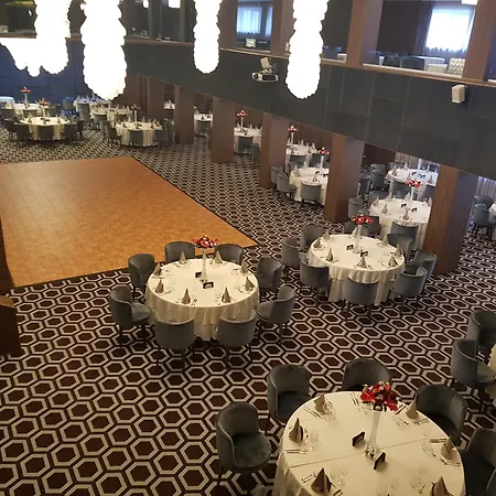 Aro Palace Hotel 5*